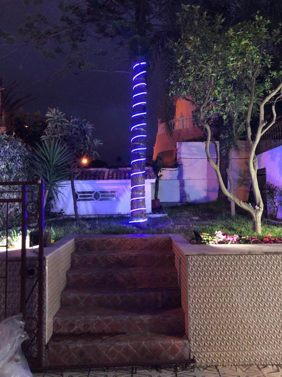 Steps From Sea And Center *